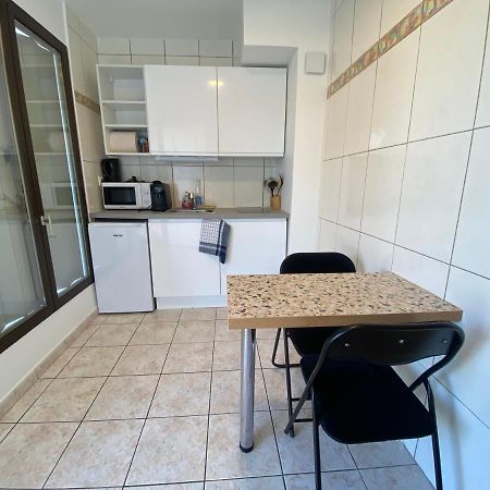 Chez K - Studio - Proche Centre - Parking Διαμέρισμα Sainte-Savine Εξωτερικό φωτογραφία